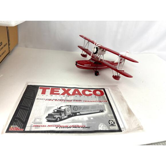 Wings of Texaco 1:64 Scale Diecast Plane 1936 Keystone-Loening Commuter The Duck - Picture 6 of 16